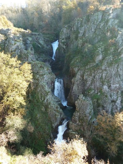 Cascades