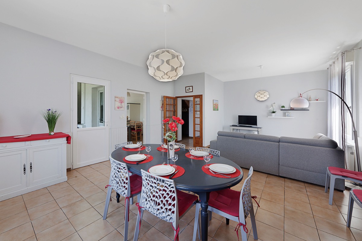 Gite Clévacances Lavoisier Castre Tarn Midi-Pyrénées - Occitanie - Sud Ouest - salle à manger.