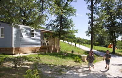 Saint Pierre de Rousieux mobile home en foret