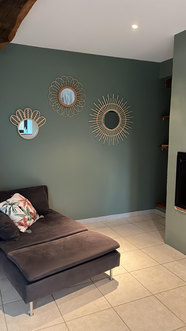 6AF97FAB-588B-4830-8785-885E63EEBD4C 2