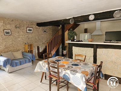 Les Bignones - Taïx - Gîtes de France - pièce à vivre