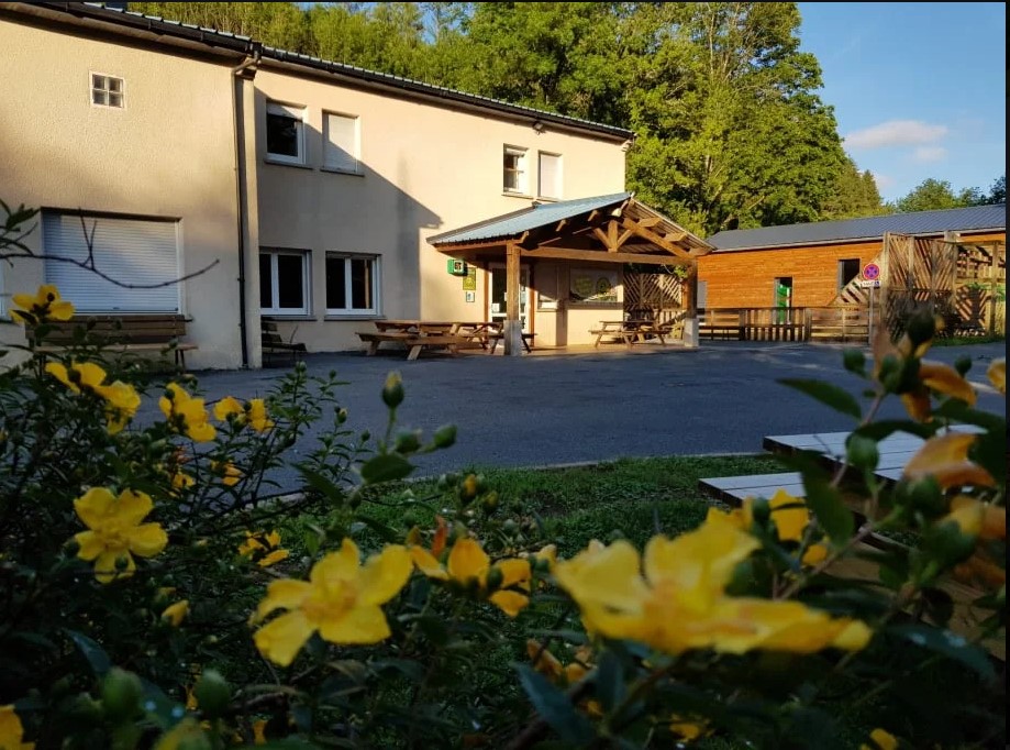 Bâtiment d'accueil du centre