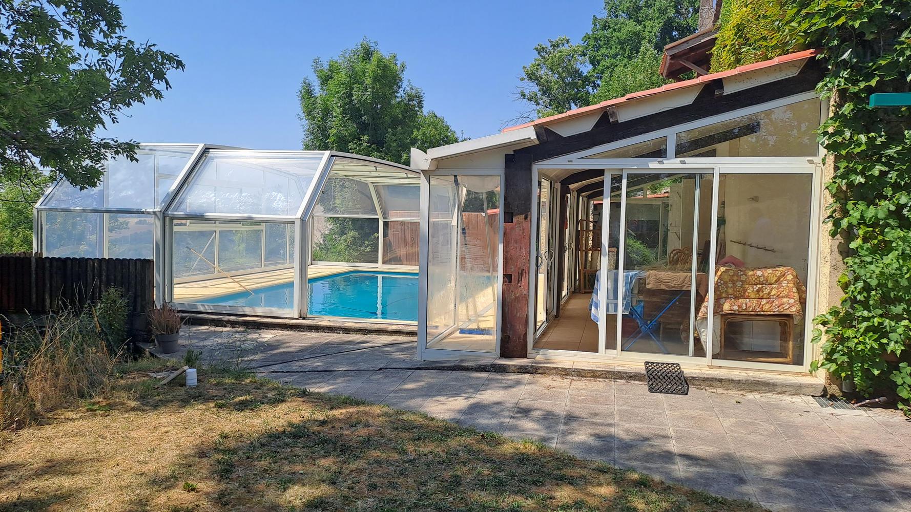 Féniès Haut G1476 Gîtes de France Tarn