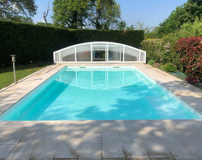 Gîte avec piscine 12 personnes entre Castres et Albi dans le Tarn en Midi-Pyréénes, région Occitanie
