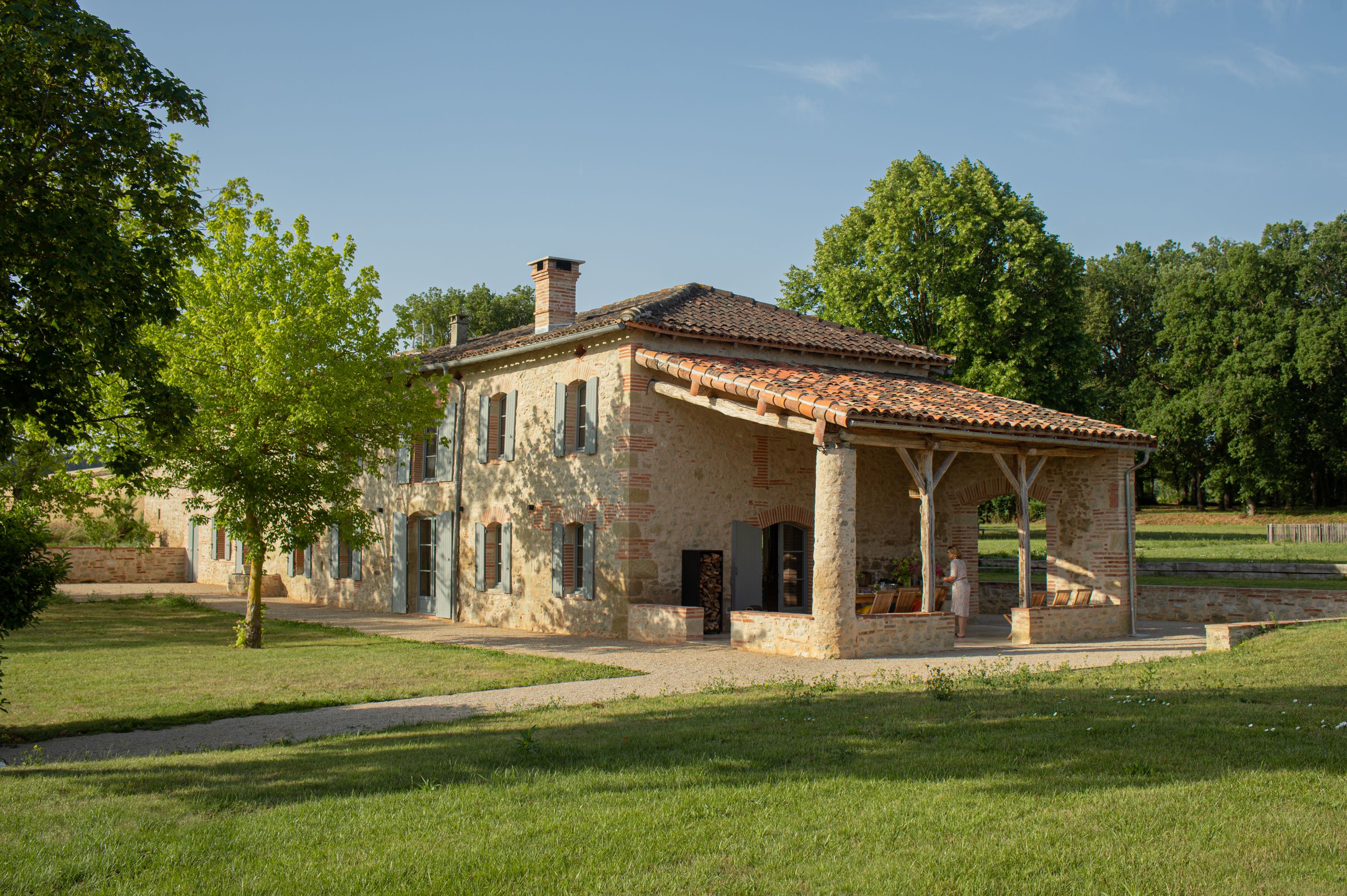 côté auvent