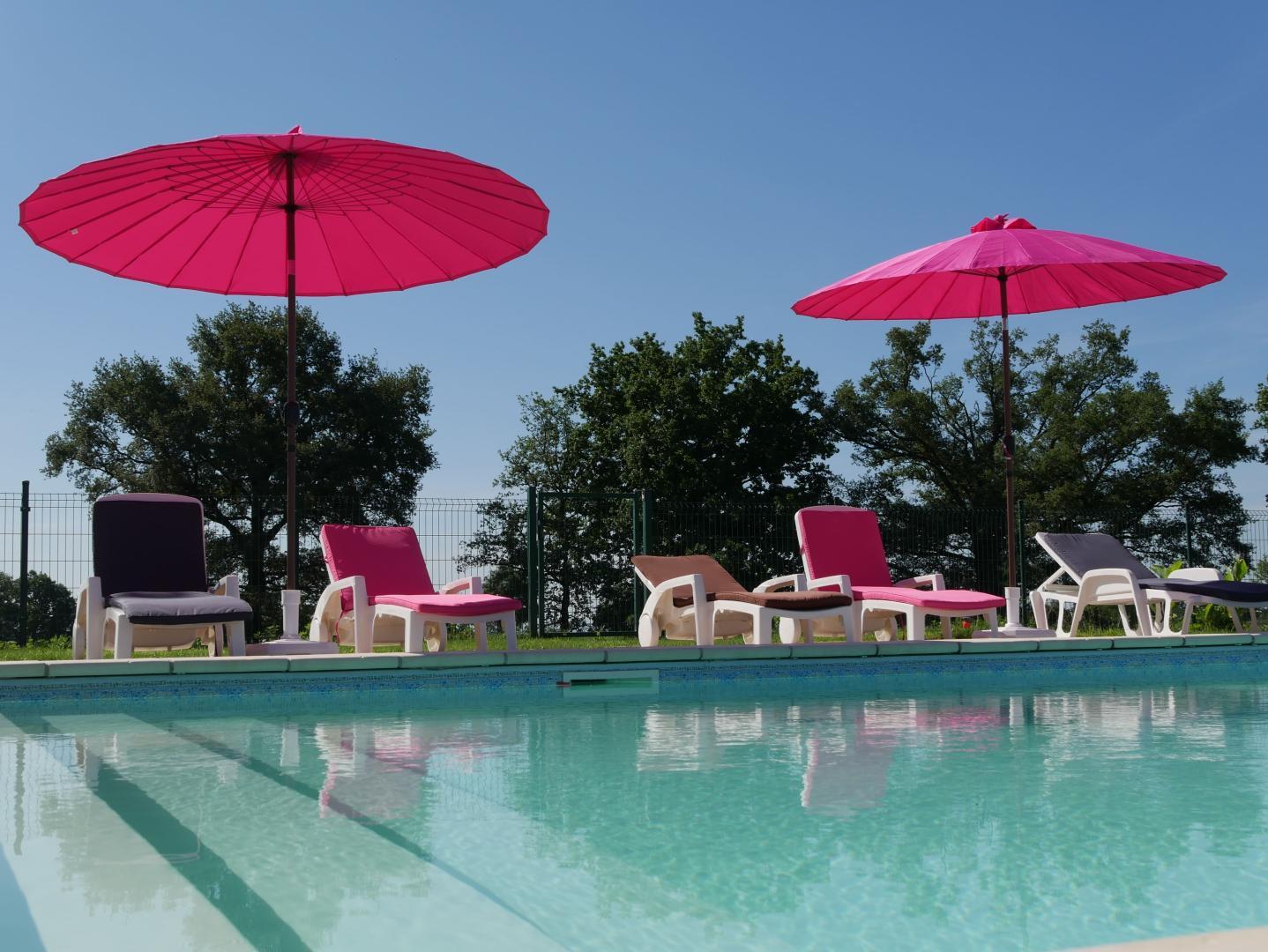 Camg Grand Harmonia - Jouqueviel - Gîtes de France - piscine