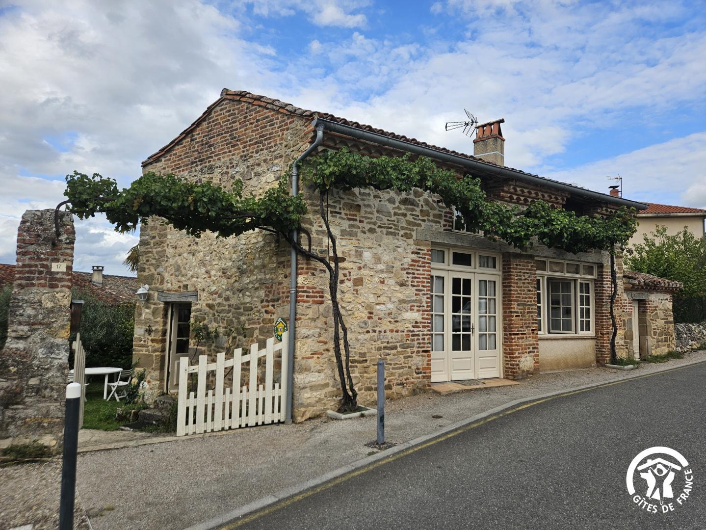 Au Grain de Sel - Cordes Sur Ciel - Gîtes de France Tarn - gîte