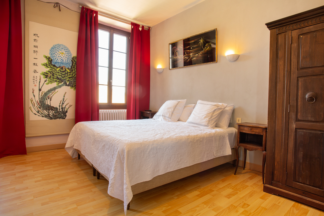 Chambre zen côté cour