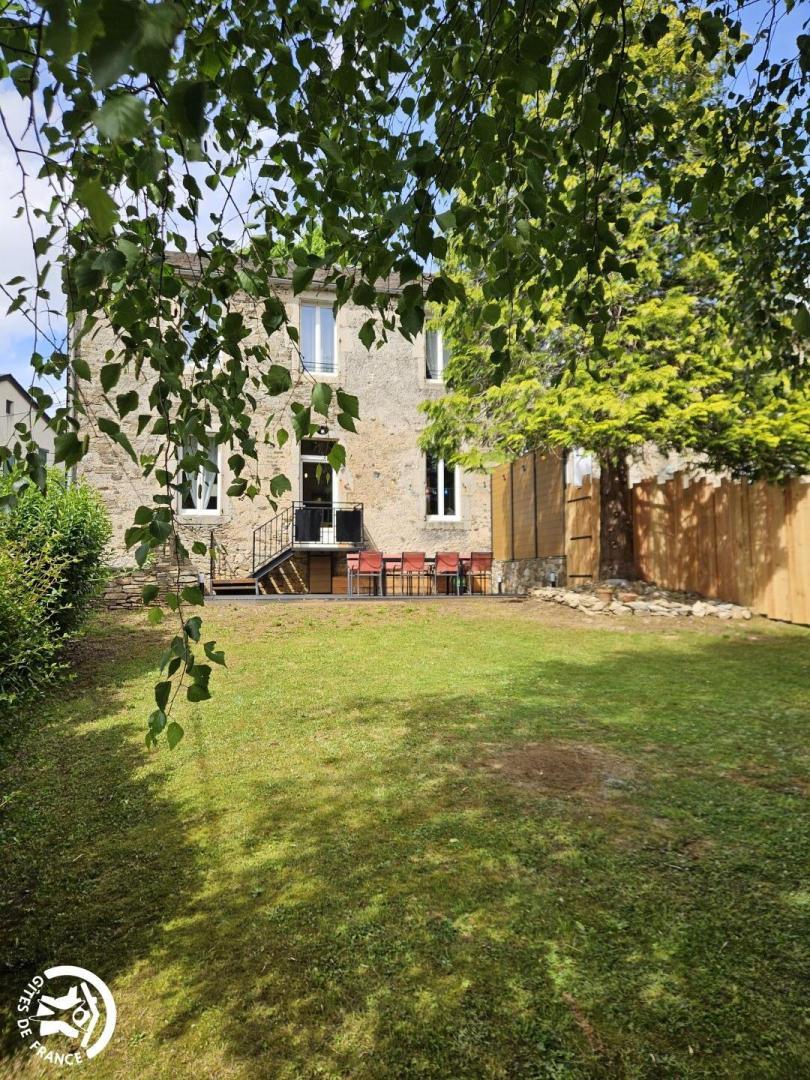 Le Tilleul de Soulègre - Fontrieu - Gîtes de France Sud - jardin