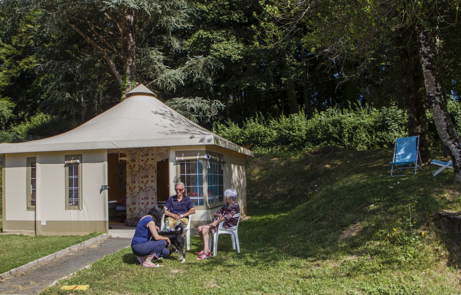 Camping de la Raviège location bungalow