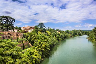Vue depuis le pont de Lisle sur Tarn