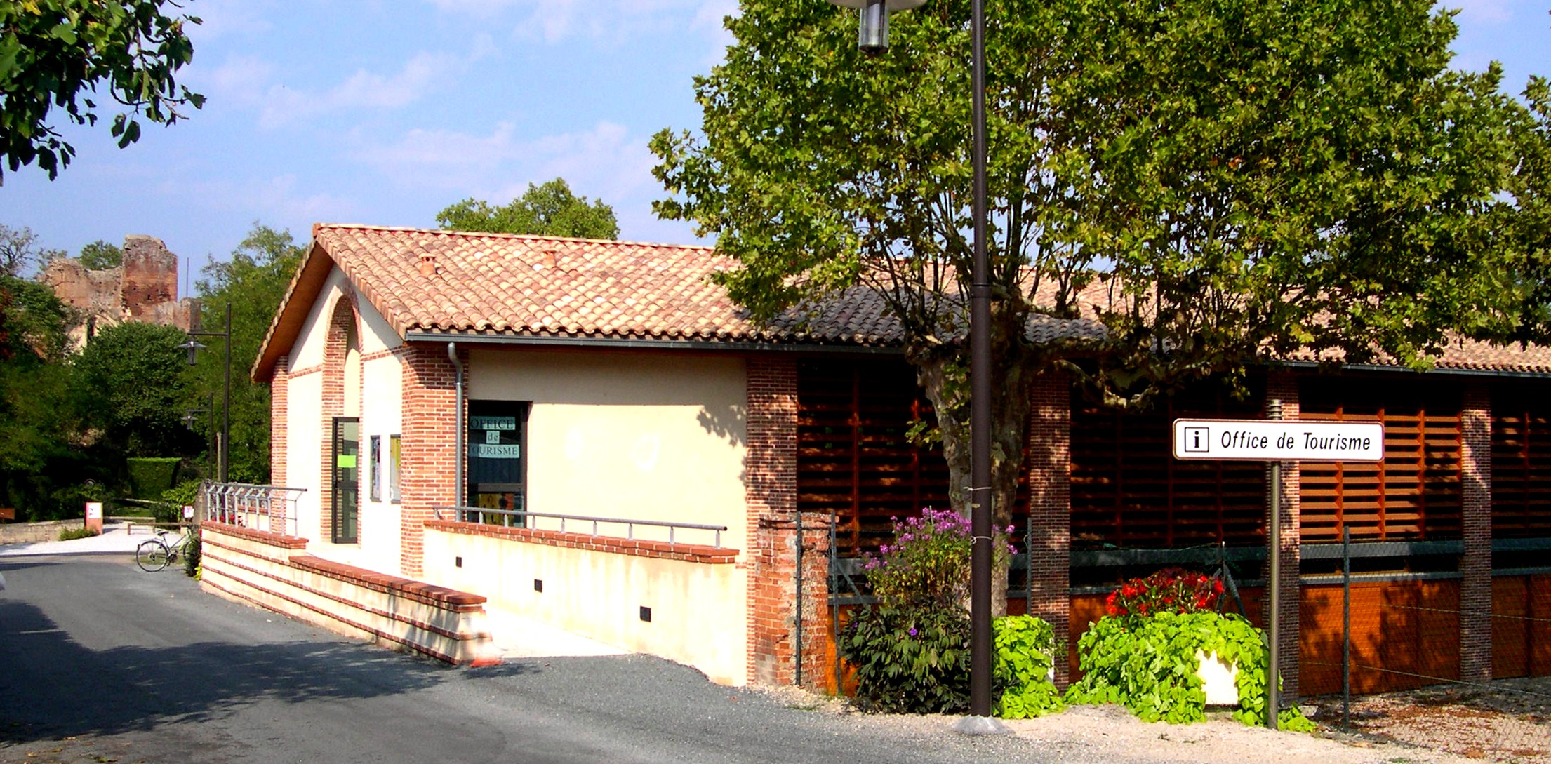 Bureau dinformation touristique de Saint-Sulpice Tarn