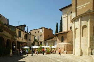 Place du Cloitre Saint-Salvi