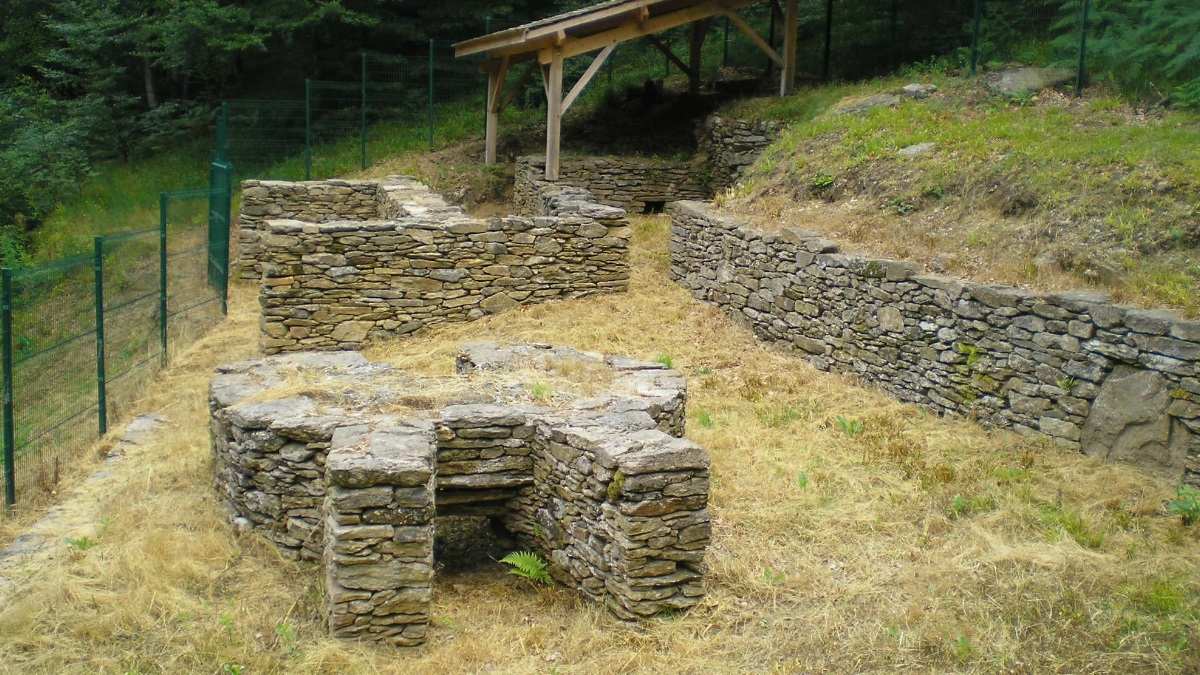 Ruines des fours à verre