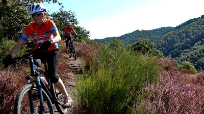 VTT dans la vallée du Viaur
