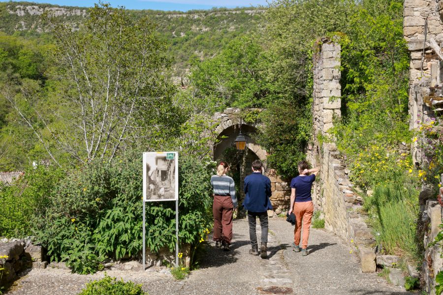 Dans le village de Penne