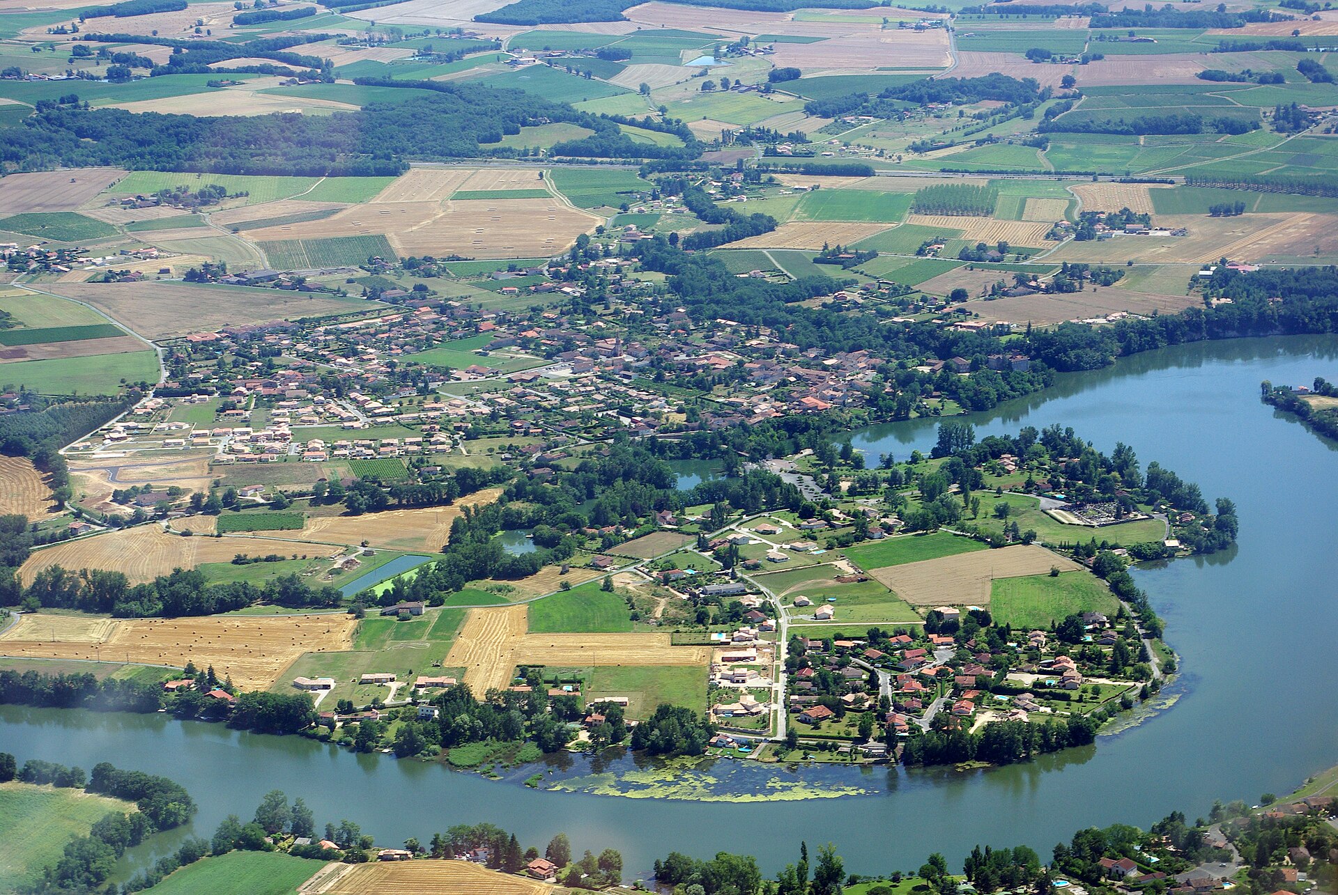 Photo aérienne de Lagrave 2008