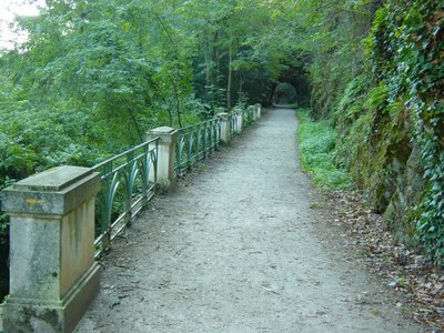 Sentier le long de l'Agout